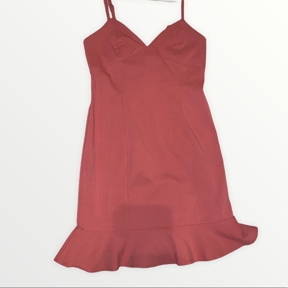 ❤️VALENTINES DAY COLLECTION:Pink Fitted Ruffle Dress - Picture 1 of 7